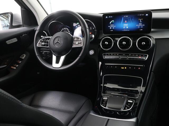 Mercedes-Benz GLC-KLASSE 200 Business Solution Limited | Trekhaak | Rijassistentiepakket Plus | Getint glas | Stoelverwarming |