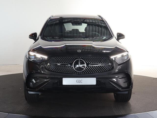 Mercedes-Benz GLC-KLASSE 300e 4MATIC Sport Edition | AMG | Panoramaschuifdak | Premium Plus | Head-Up | Burmester | Rijassistentiepakket Plus | Trekhaak |