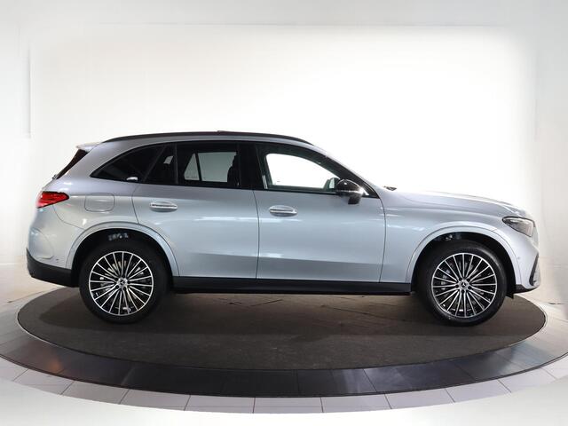 Mercedes-Benz GLC-KLASSE 300e 4MATIC Sport Edition | AMG | Panoramaschuifdak | Premium pakket | Nightpakket | Trekhaak | 360° camera | Dodehoekassistent | DIGITAL LIGHT |