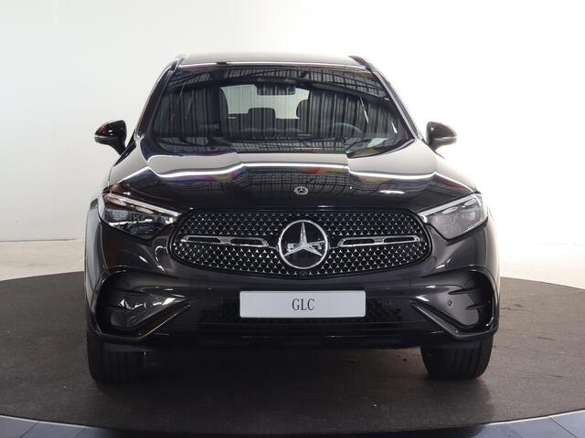 Mercedes-Benz GLC-KLASSE 300e 4MATIC Sport Edition | AMG | Panoramaschuifdak | Premium Plus | Head-Up | Burmester | Rijassistentiepakket Plus | Trekhaak |