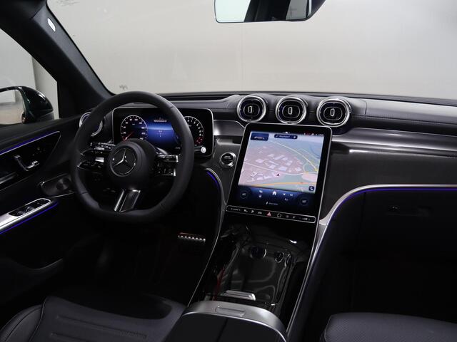 Mercedes-Benz GLC-KLASSE 300e 4MATIC Sport Edition | AMG | Panoramaschuifdak | Premium Plus | Head-Up | Burmester | Rijassistentiepakket Plus | Trekhaak |