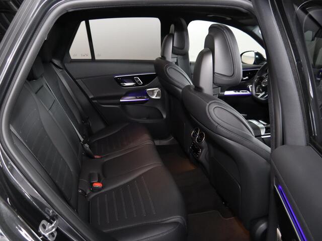 Mercedes-Benz GLC-KLASSE 300e 4MATIC Sport Edition | AMG | Panoramaschuifdak | Premium Plus | Head-Up | Burmester | Rijassistentiepakket Plus | Trekhaak |