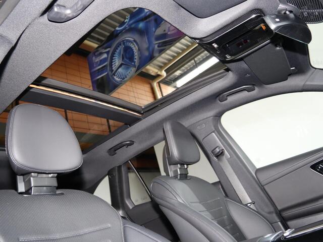 Mercedes-Benz GLC-KLASSE 300e 4MATIC Sport Edition | AMG | Panoramaschuifdak | Premium Plus | Head-Up | Burmester | Rijassistentiepakket Plus | Trekhaak |