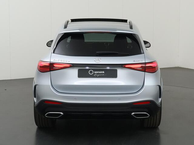Mercedes-Benz GLC-KLASSE 300e 4MATIC Sport Edition | AMG | Panoramaschuifdak | Premium pakket | Nightpakket | 360° camera | Dodehoekassistent | DIGITAL LIGHT |