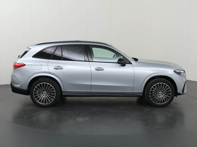 Mercedes-Benz GLC-KLASSE 300e 4MATIC Sport Edition | AMG | Panoramaschuifdak | Premium pakket | Nightpakket | 360° camera | Dodehoekassistent | DIGITAL LIGHT |