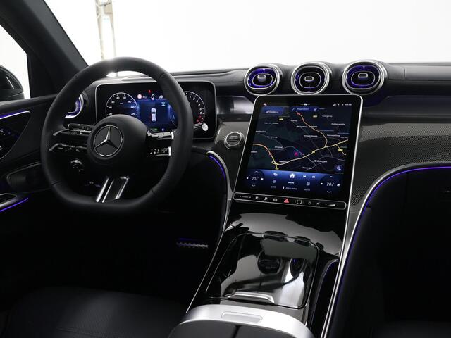 Mercedes-Benz GLC-KLASSE 300e 4MATIC Sport Edition | AMG | Panoramaschuifdak | Premium Plus | Night | Head-up | Rijassistentiepakket Plus | Trekhaak | Burmester |