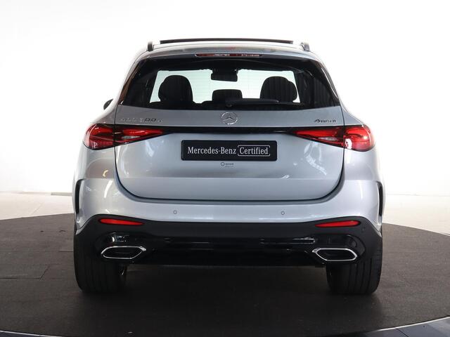 Mercedes-Benz GLC-KLASSE 300e 4MATIC Sport Edition | Panoramaschuifdak | Premium pakket | 360 Camera | Matrix LED koplampen
