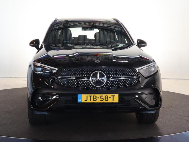 Mercedes-Benz GLC-KLASSE 300e 4MATIC Sport Edition | Panoramaschuifdak | Premium pakket | Nightpakket | 360° camera | Dodehoekassistent | DIGITAL LIGHT |