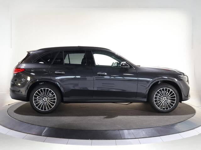Mercedes-Benz GLC-KLASSE 300e 4MATIC Sport Edition | Panoramaschuifdak | Premium pakket | Nightpakket | 360° camera | Dodehoekassistent | DIGITAL LIGHT |