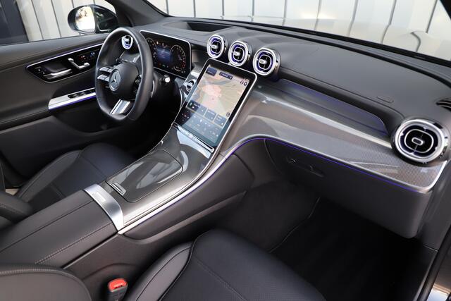 Mercedes-Benz GLC-KLASSE 400e AMG 4-Matic Aut9 | 381PK | Luchtvering | Achterasbesturing | Massage | Head-up | Keyles-go | Burmester | Pano | Distronic+ | Sfeerverlichting | Carbon | 2023.