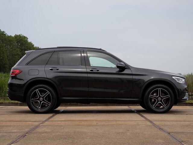 Mercedes-Benz GLC-KLASSE 300e 4MATIC Business Solution AMG Pano Burmester 360 Camera