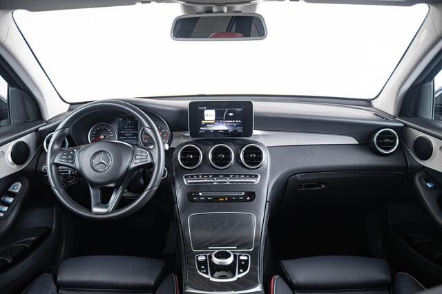 Mercedes-Benz GLC-KLASSE 300 4MATIC Exclusive exterieur - Trekhaak - Panoramadak - Zitcomfortpakket voor - Interieurverlichtingspakket - Garmin Map Pilot - Spoorpakket - Parkeerpakket - Easy Pack-achterklep -