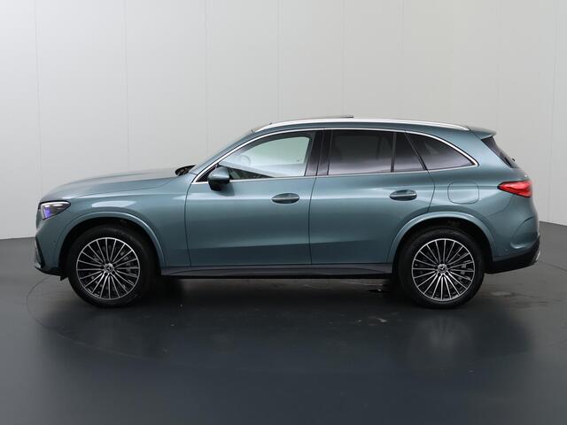 Mercedes-Benz GLC-KLASSE 300e 4MATIC Sport Edition | AMG | Trekhaak | Panoramadak | Digital Light | Memory |