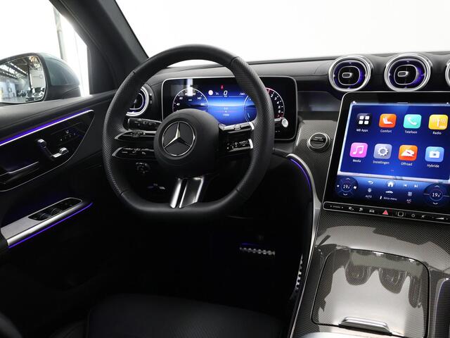 Mercedes-Benz GLC-KLASSE 300e 4MATIC Sport Edition | AMG | Trekhaak | Panoramadak | Digital Light | Memory |