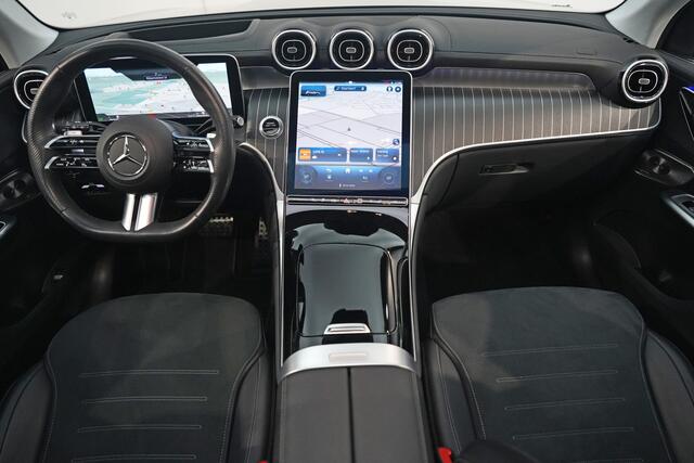 Mercedes-Benz GLC-KLASSE 400e 4MATIC AMG ? LUCHTVERING ? ACHTERAS BESTURING ? TREKHAAK ? ADAP CRUISE ? PANO ? BURMESTER ? HEAD UP ? 360 ? MEMORY ? DIGITAL LIGHT
