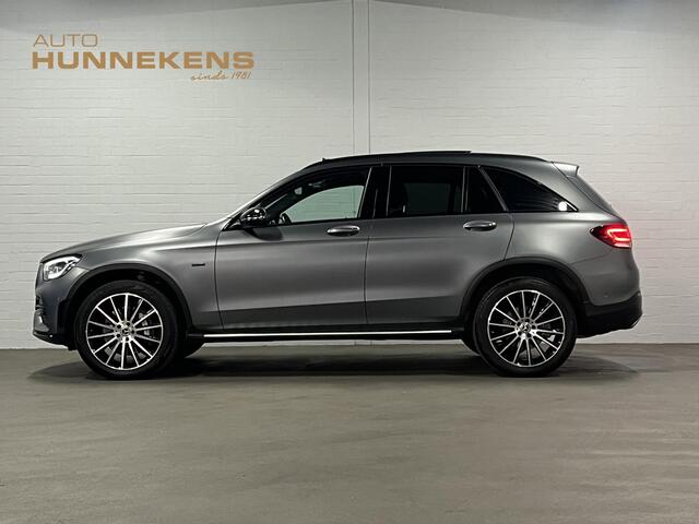 Mercedes-Benz GLC-KLASSE 300e 4MATIC Adapt. cruise | Open dak | Burmester | Massage | Memory | Stoelverwarming | Camera | Ambiente verlichting | Carplay | Originele kleur*