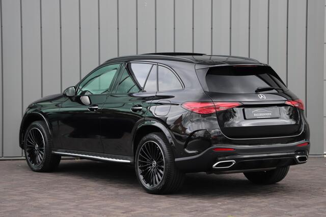 Mercedes-Benz GLC-KLASSE 300e AMG 4-Matic | 313PK | Luchtvering | Achterasbesturing | Head-up | Burmester | Keyless-go | Sfeerverlichting | Air-balance | 2024.