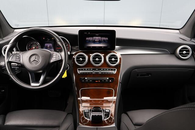 Mercedes-Benz GLC-KLASSE 250 4MATIC AMG Edition 1 | Trekhaak wegkl. | Luchtvering | 360 camera | Stoelverwarming | Sportstoelen | 2400kg trekgewicht