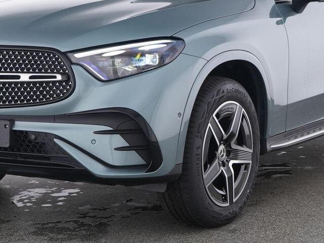 Mercedes-Benz GLC-KLASSE 300e 4MATIC AMG Line | Panoramadak | Trekhaak | Treeplanken | Digital LIGHT | Burmester 3D Sound
