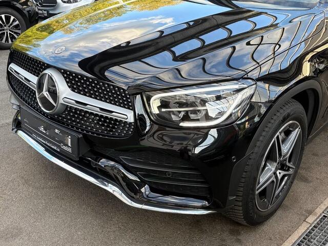 Mercedes-Benz GLC-KLASSE 200 4M AMG ** LED, MBUX+, PRIVACY, SPIEGEL- PACK, 19-inch LMV, DODE HOEK ** UNFALLFREI - VOL. MB-ONDERH. ** ** INFORMEER OOK NAAR ONZE AANTREKKELIJKE FINANCIAL-LEASE TARIEVEN **