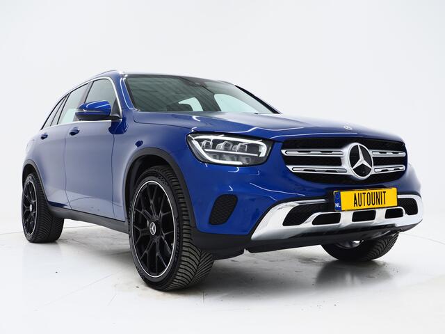 Mercedes-Benz GLC-KLASSE 300e 4MATIC Premium Plus | Panoramadak | Trekhaak | Massage | Leder | Stoelkoeling | Sfeerlicht | Carplay