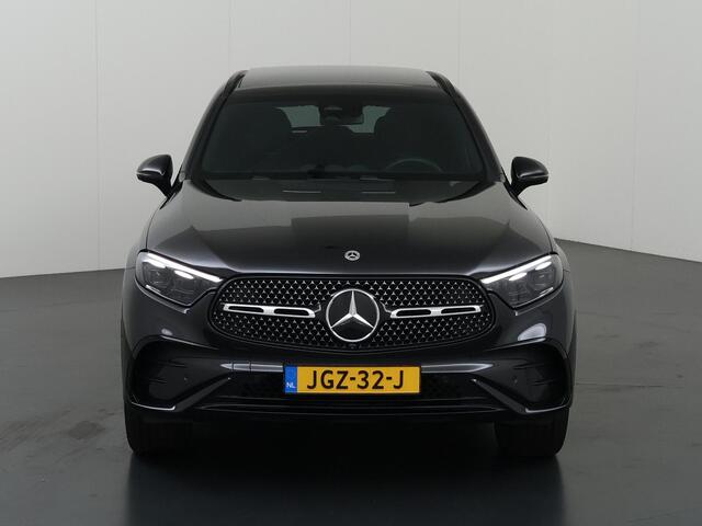Mercedes-Benz GLC-KLASSE 300e 4MATIC Sport Edition | Night | Panoramaschuifdak | 360° camera | Dodehoekassistent | DIGITAL LIGHT |