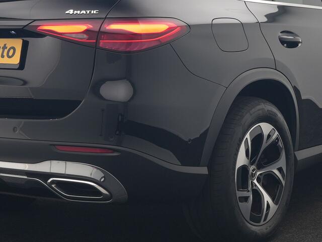 Mercedes-Benz GLC-KLASSE 300e 4MATIC Avantgarde PHEV 313pk Dealer O.H. | Camera | Lederen Sportstoelen Memory & Verwarmd | Sfeerverlichting | Apple Carplay | Blis | Navigatie | DAB | Cruise Control | 18"L.M |