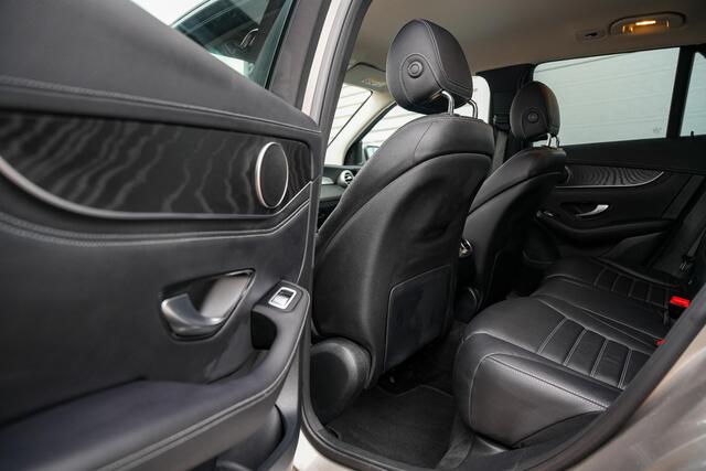 Mercedes-Benz GLC-KLASSE 300e 4MATIC Business Solution AMG Adapt. cruise 360Cam Trekhaak