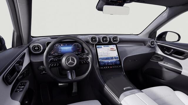 Mercedes-Benz GLC-KLASSE 300e 4MATIC AMG Line | Pano | 360 Cam | ACC