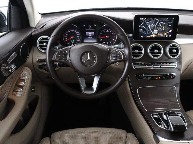 Mercedes-Benz GLC-KLASSE 250 4MATIC Premium Plus | Panoramdak | Memory | Leder | Stoel verwarming | Stoel ventilatie | Cruise control | 360 Camera | Park assist | Climate control |