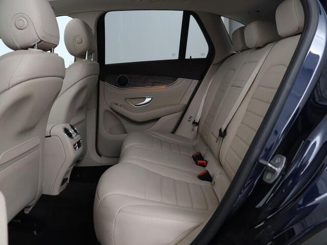 Mercedes-Benz GLC-KLASSE 250 4MATIC Premium Plus | Panoramdak | Memory | Leder | Stoel verwarming | Stoel ventilatie | Cruise control | 360 Camera | Park assist | Climate control |