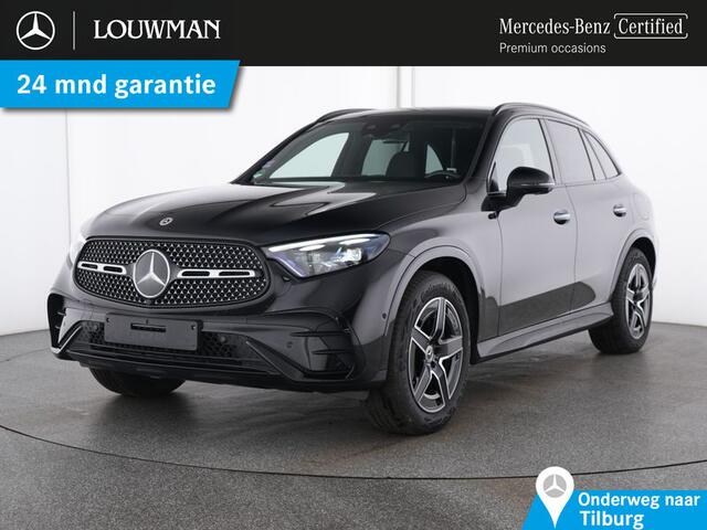 Mercedes-Benz GLC-KLASSE 300 e 4MATIC AMG Plug-In Hybride Luchtvering | AMG Premium | Night Pakket | Alarm klasse 3 | Head-up-Display | Panorama Schuif-Kanteldak. Inclusief 24 maanden MB Certified garantie voor Europa.