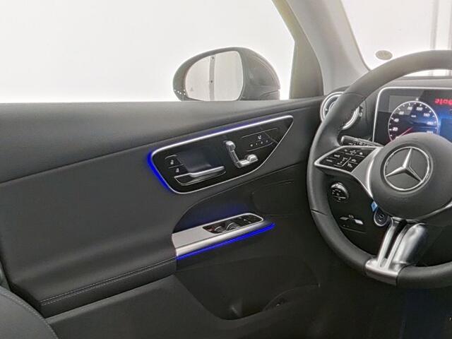 Mercedes-Benz GLC-KLASSE 300 e 4MATIC Plug-In Hybride | Trekhaak | Memory voorstoelen | Stuur en Stoelverwarming | Dode Hoek Ass. | CarPlay | Inclusief 24 maanden MB Certified garantie voor Europa.