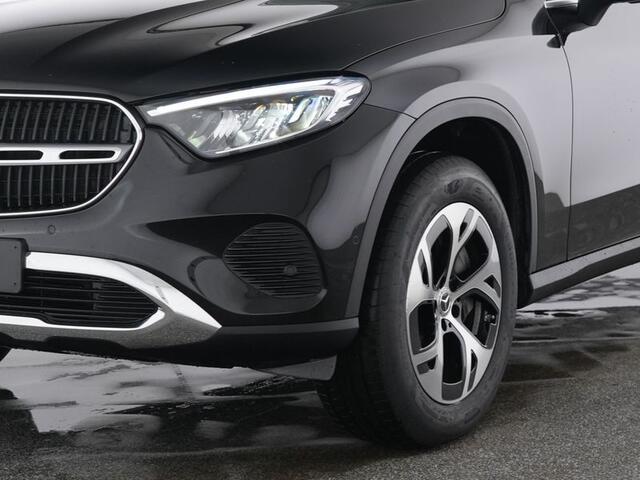 Mercedes-Benz GLC-KLASSE 300 e 4MATIC Plug-In Hybride | Trekhaak | Memory voorstoelen | Stuur en Stoelverwarming | Dode Hoek Ass. | CarPlay | Inclusief 24 maanden MB Certified garantie voor Europa.