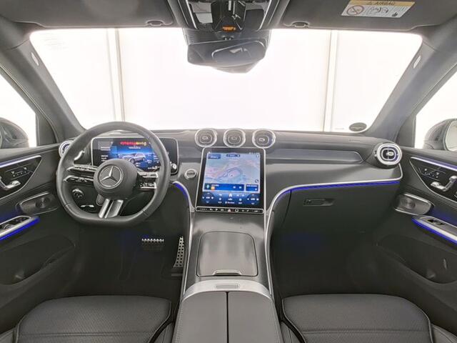 Mercedes-Benz GLC-KLASSE 300 e 4MATIC AMG Plug-In Hybride AMG Line Premium Plus | Trekhaak | Distronic | Head-up display | Multicontourstoelen voor | Parkeerpakket met 360°-camera. Inclusief 24 maanden MB Certified garantie voor Europa.