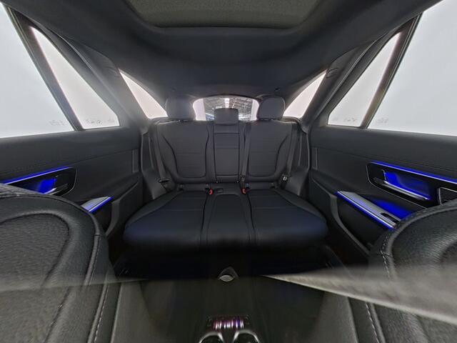 Mercedes-Benz GLC-KLASSE 300 e 4MATIC AMG Plug-In Hybride AMG Line Premium Plus | Trekhaak | Distronic | Head-up display | Multicontourstoelen voor | Parkeerpakket met 360°-camera. Inclusief 24 maanden MB Certified garantie voor Europa.