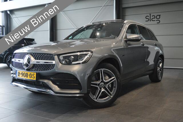 Mercedes-Benz GLC-KLASSE 300e 4MATIC AMG Head Up pano leer trekhaak 19 inch !!