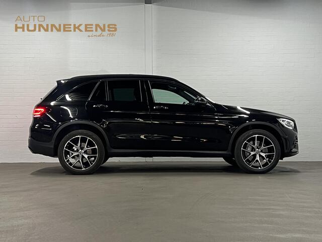 Mercedes-Benz GLC-KLASSE 300e 4MATIC AMG-line Distronic | Open dak | Burmester | Memory | Stoelverwarming | Achteruitrij camera | Carplay