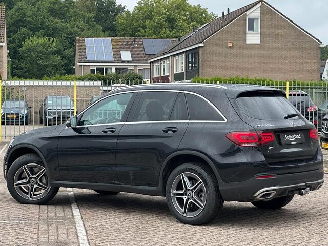 Mercedes-Benz GLC-KLASSE 300e 4MATIC AMG Line 320 PK | Nieuw binnen, meer foto's volgen ! | Panoramadak | Wegklapbare Trekhaak | 360 graden camera | Stoelverwarming