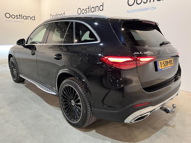 Mercedes-Benz GLC-KLASSE 300e 4MATIC AMG Line / Pano. Schuifdak / 360 Camera / 20" LMV / Trekhaak Elek. / LED / Digital Light / BTW-auto !!