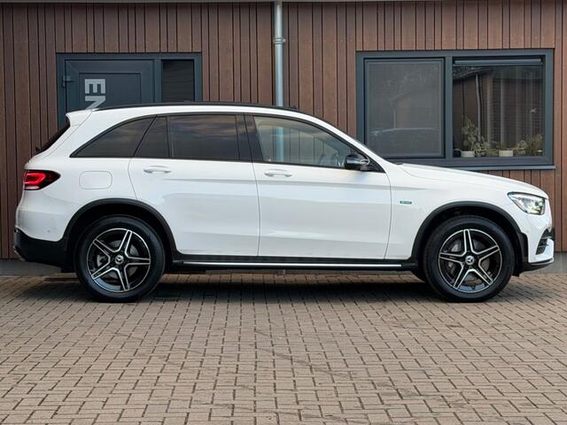 Mercedes-Benz GLC-KLASSE 300E 4M. AMG Pano 360 Camera Trekhaak Carplay