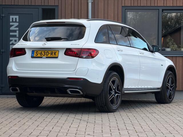 Mercedes-Benz GLC-KLASSE 300E 4M. AMG Pano 360 Camera Trekhaak Carplay