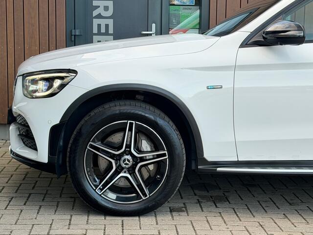 Mercedes-Benz GLC-KLASSE 300E 4M. AMG Pano 360 Camera Trekhaak Carplay