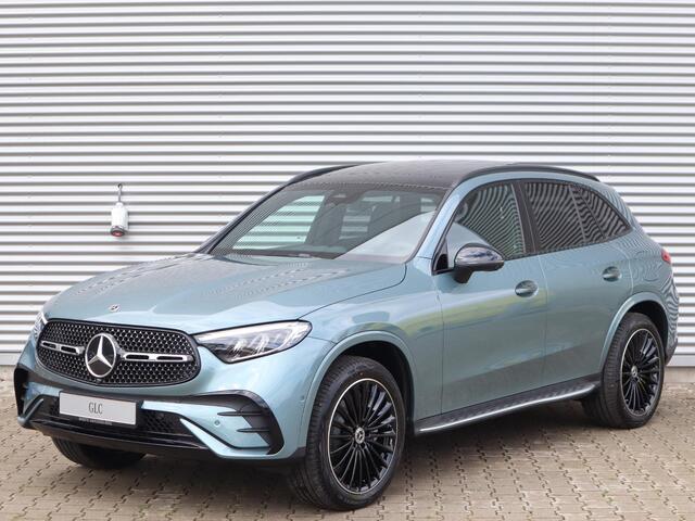 Mercedes-Benz GLC-KLASSE 300e 4MATIC Business Solution AMG Voordeel € 8.342 Voorraadactie!!