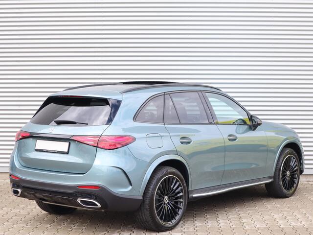 Mercedes-Benz GLC-KLASSE 300e 4MATIC Business Solution AMG Voordeel € 8.342 Voorraadactie!!