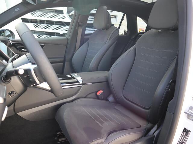 Mercedes-Benz GLC-KLASSE 300e 4MATIC Business Solution AMG Voordeel € 8.273 Voorraadactie!!