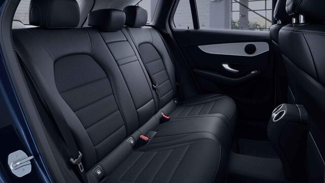 Mercedes-Benz GLC-KLASSE 200 4MATIC Premium | Trekhaak | Widescreen | Stoelverwarming | Distronic |