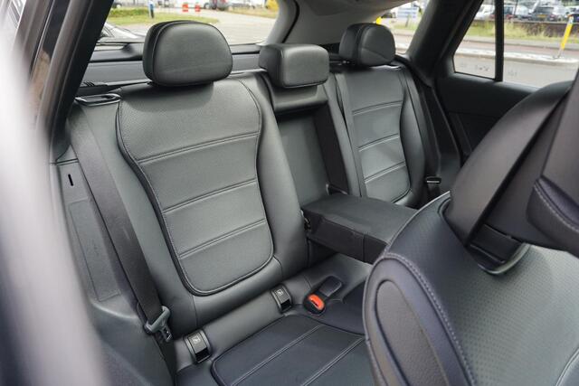 Mercedes-Benz GLC-KLASSE 300e 4MATIC Luxury Line | PANO | Trekhaak | LED