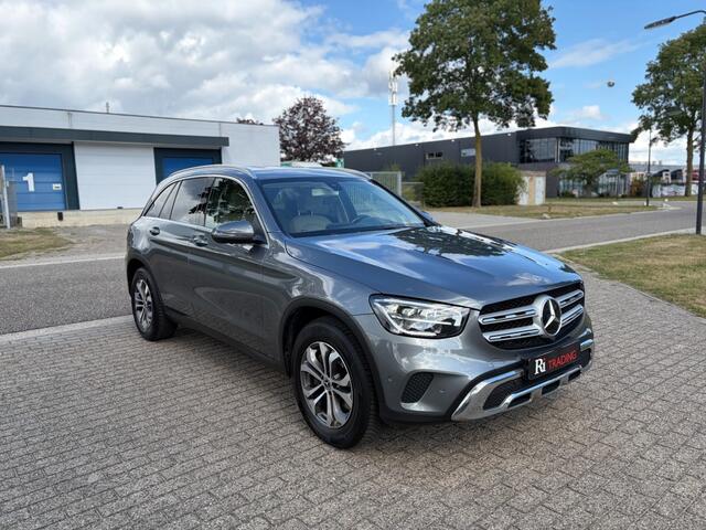 Mercedes-Benz GLC-KLASSE 200 AMG Distronic+ Night Pakket