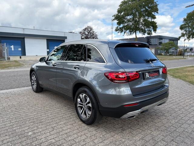 Mercedes-Benz GLC-KLASSE 200 AMG Distronic+ Night Pakket